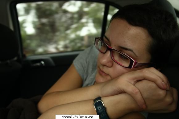 Fraţi/Surori - eu o am pe sar`mea Alexandra are 21 ani - All about u