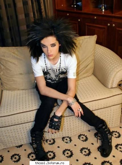 Ţinuta zilei - Media de azi e 10 Mda poza veche - Bill Kaulitz